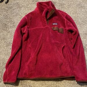 Patagonia woman’s re-tool snap size m